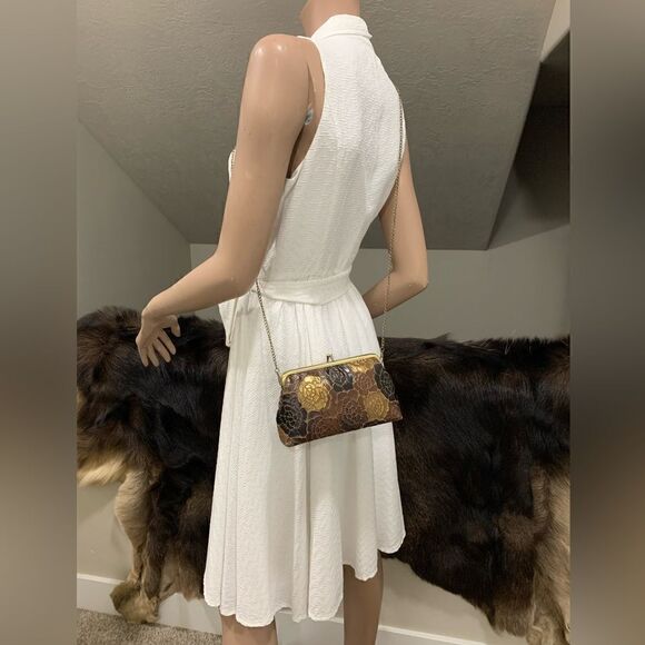 Handmade Genuine Leather Floral Embossed, Metal Frame Small Clutch/Phone Case - Picture 4 of 11